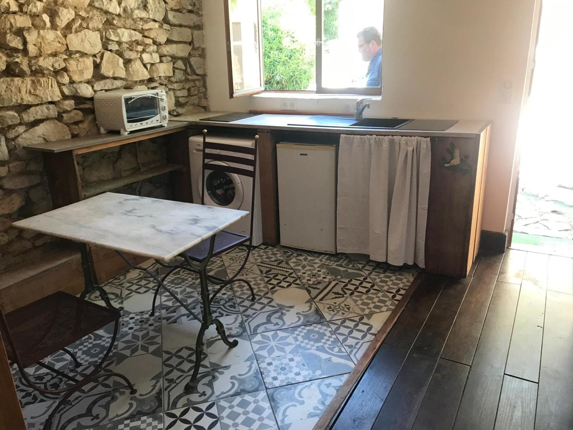 Studio Pic St Loup Valflaunes Extérieur photo